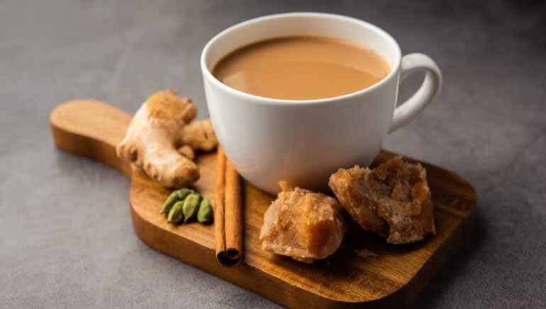 जानिए सर्दियों में गुड़ की चाय के फायदे