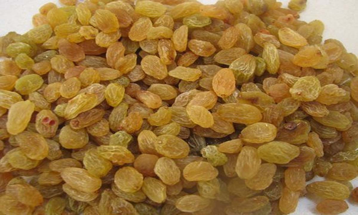 बस 30 दिन भीगोकर खाएं किशमिश, मिलेंगे ये जबरदस्त फायदे