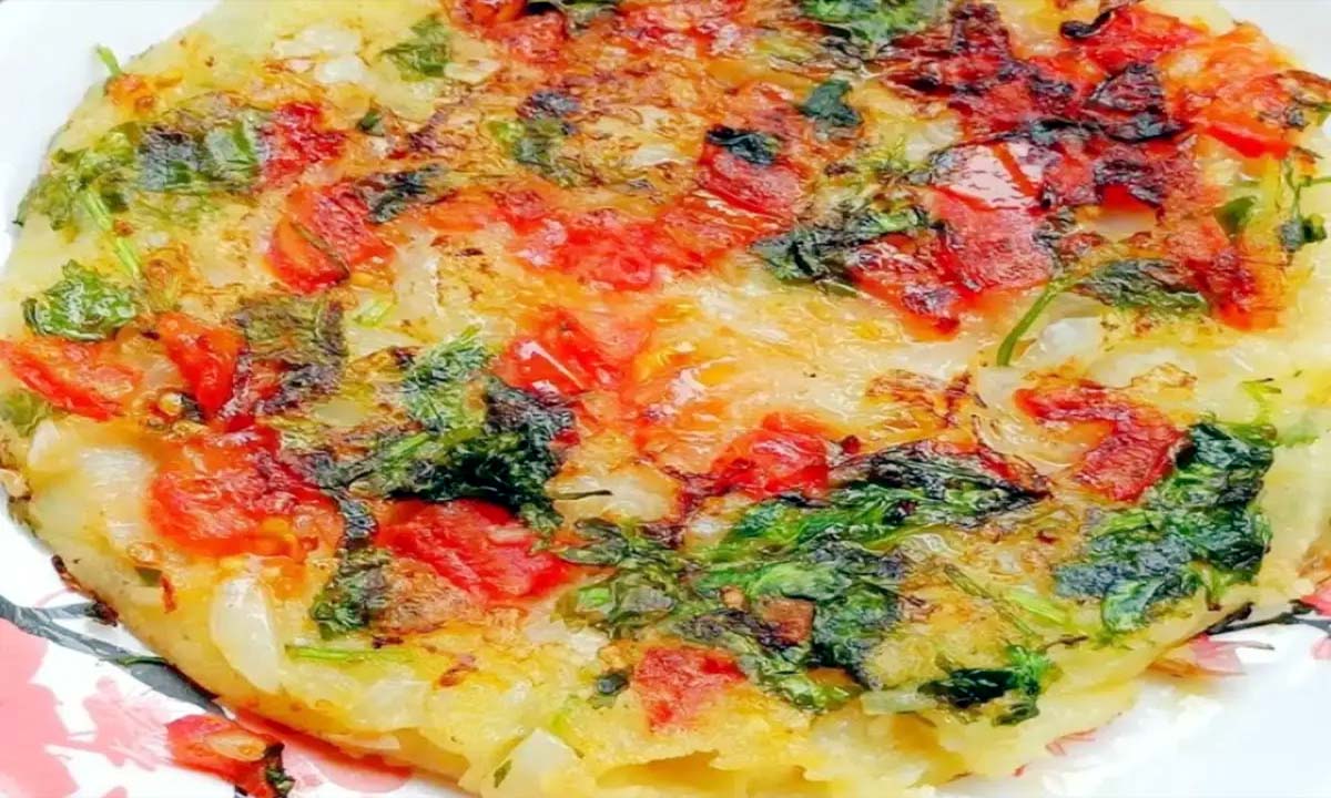 Aloo Uttapam : नास्ते में बनाये आलू उत्तपम,जाने रेसिपी