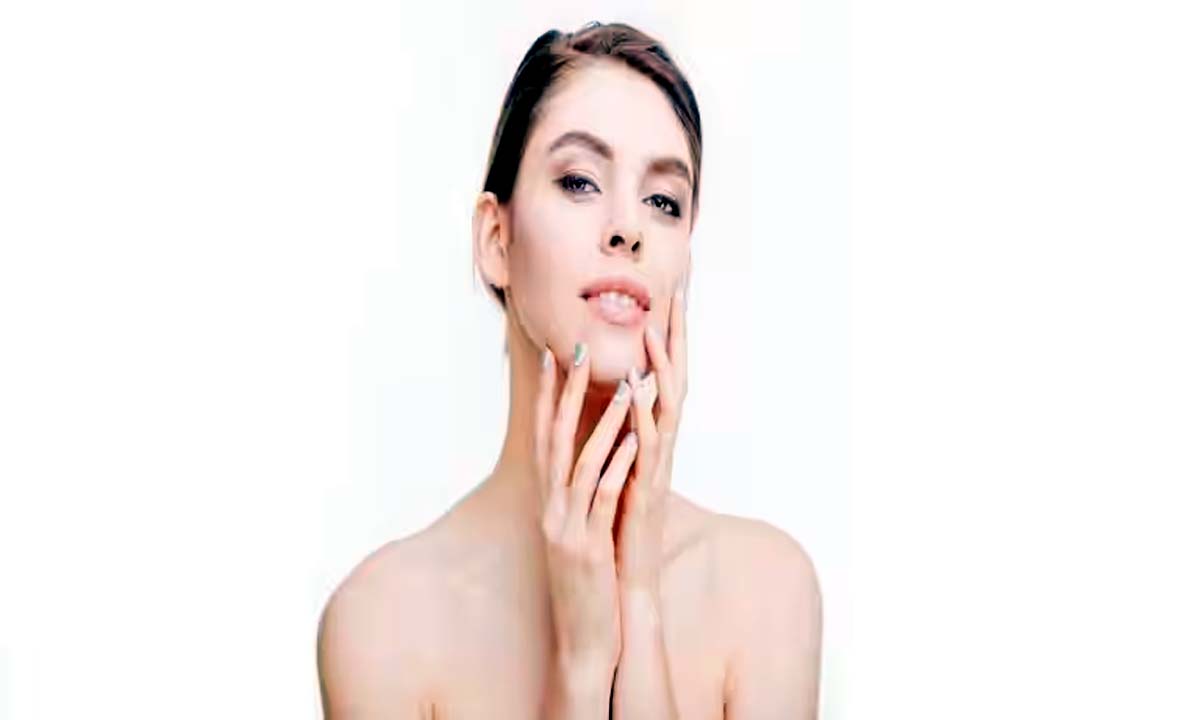 glowing skin : सर्दियों में पाना है ग्लोइंग स्किन यहाँ जाने तरीके