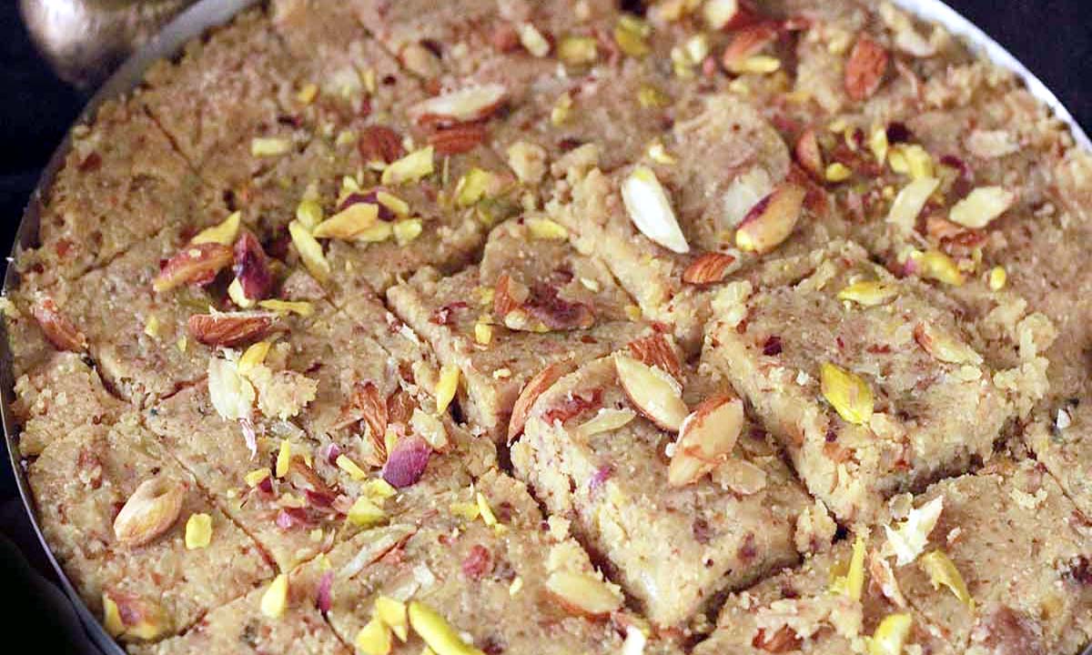 sindhi sweets: क्रिसमस पर जरूर ट्राय करें ये स्पेशल सिंधी मिठाई, रेसिपी