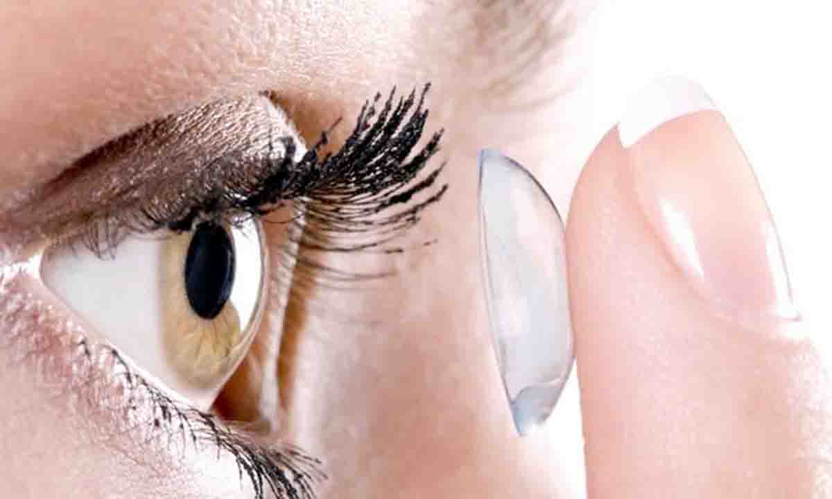 contact lenses करते है ज्यादा इस्तेमाल तो इन बातों का रखें ध्यान