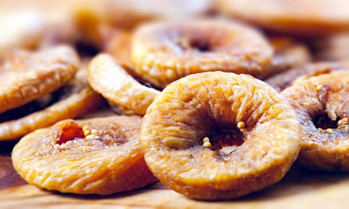 ग्लोइंग स्किन , अंजीर ,पानी , करें ट्राई ,Try glowing skin, figs, water,