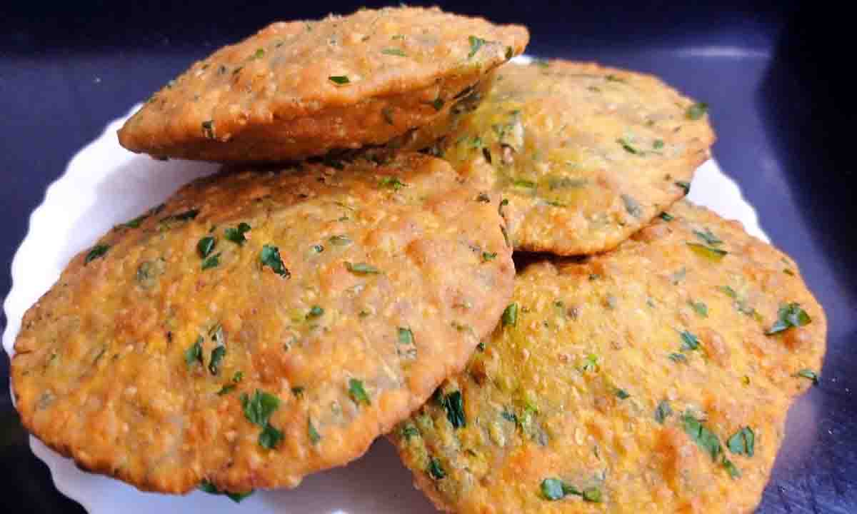 ट्राई करें मसाला मेथी पूरी, आसान रेसिपी