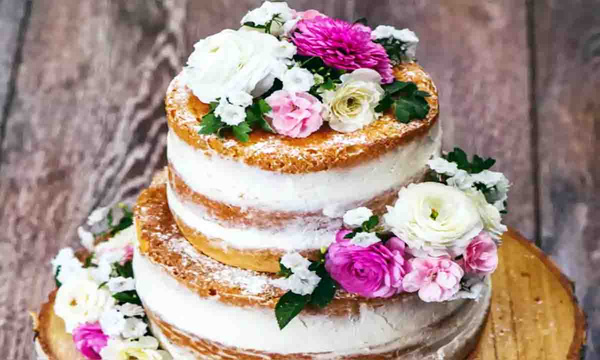 न्यू ईयर पर बना रहे केक तो फॉलों करें ये टिप्स