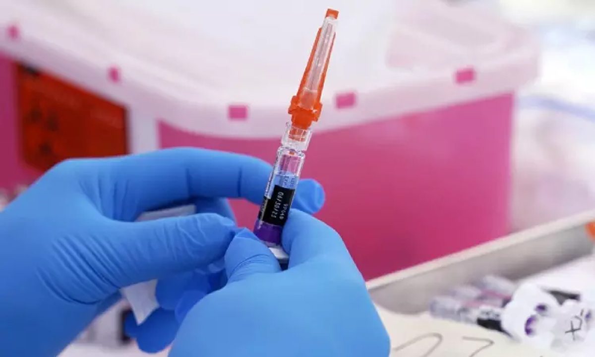 CDC ने कहा- फ्लू और COVID संक्रमण बढ़ रहा