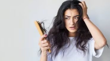 Hair Care: हेयर हेल्थ बेहतर बनाने के लिए जानें ये 5 आदतें