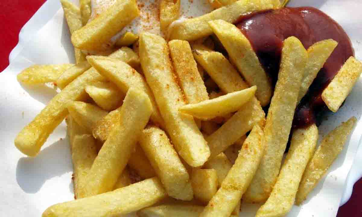 इस तरह से बनाये French Fries, नोट करें झटपट रेसिपी