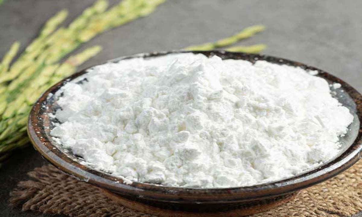 चेहरे की सुंदरता बढ़ाएगा चावल का आटा