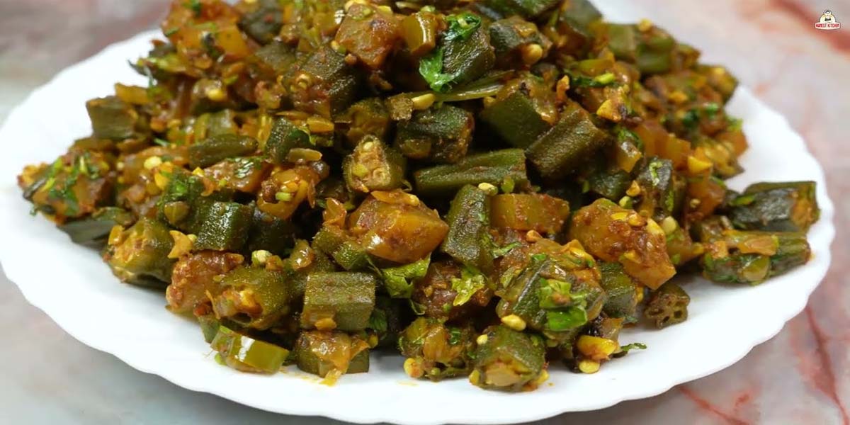 ट्राई करें आलू भिंडी, मिलेगा भरपूर स्वाद जाने रेसिपी
