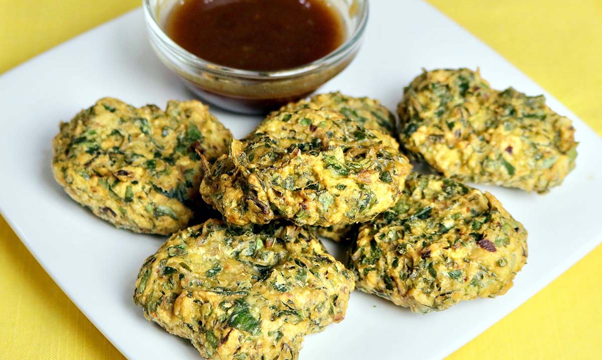 Palak Pakoda : पालक के पकोड़े की रेसिपी